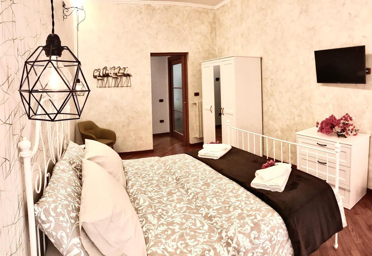 Salerno Historic Center Lovely Flat Экстерьер фото